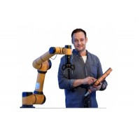 Rent Robot + Engineer